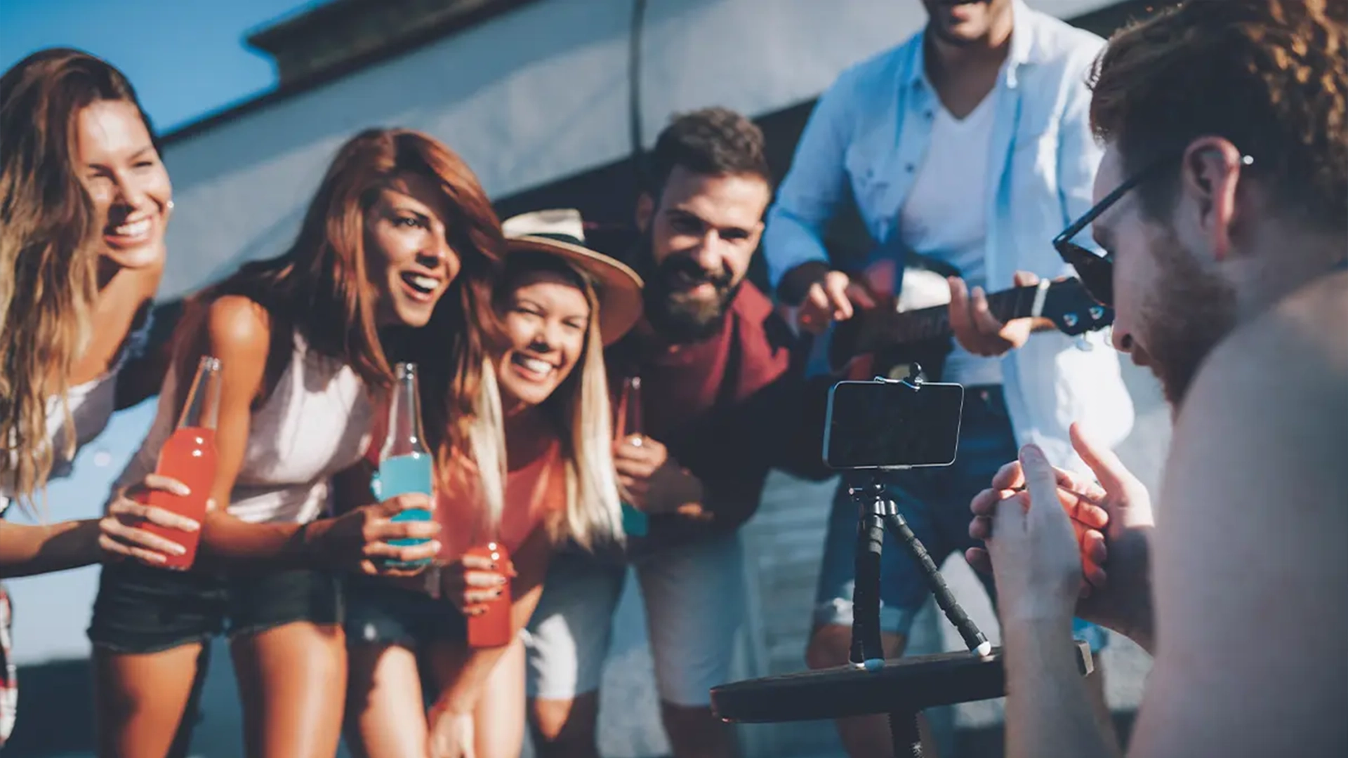 How to Use Influencer Marketing for Your Business in Dubai
